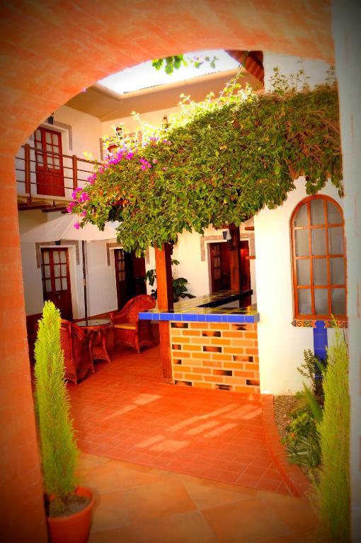 La Escondida Hostal سوكر المظهر الخارجي الصورة