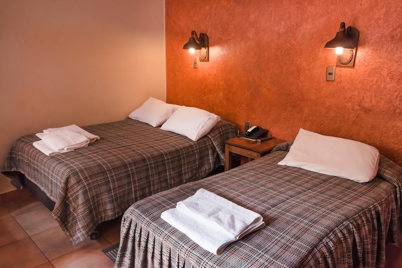 La Escondida Hostal سوكر المظهر الخارجي الصورة